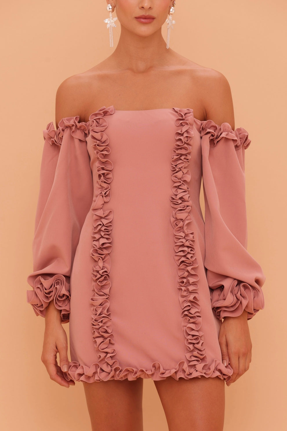 Mini dress pink ruffles